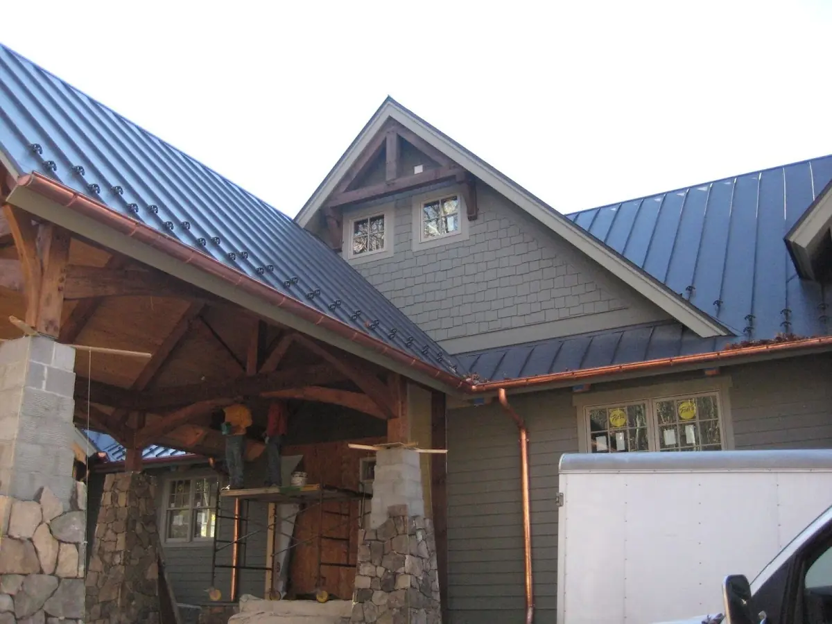 Craftsman Roofing team delivering quality roofing work in Magnolia